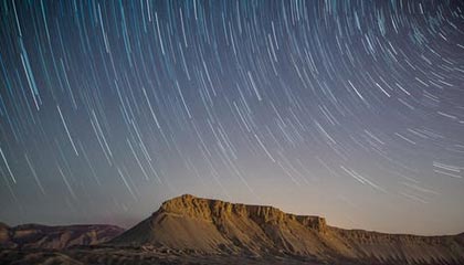 米乐体育官网-接连补时进球 “80后”凯塞多争当“90后先生”